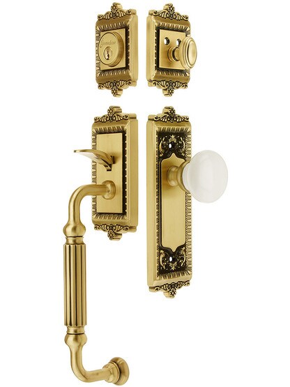Windsor Entry Lock Set in Antique Brass Finish with Hyde Park Knob and